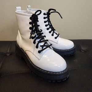 White Combat Boots Size US 6
